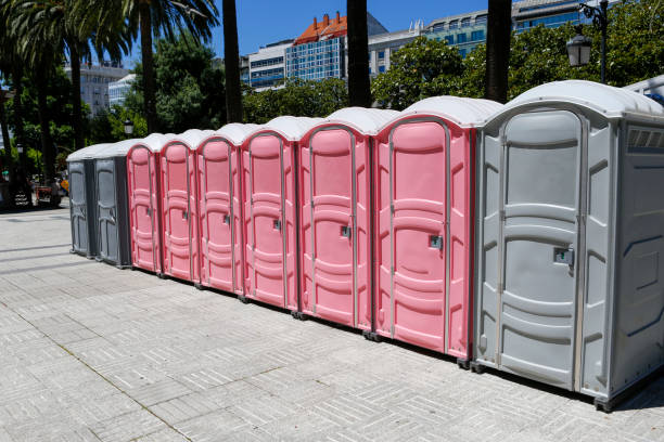 Best Portable Restroom Setup and Delivery  in Manahawkin, NJ